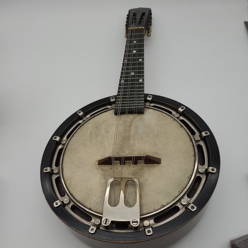 Rare vintage 1920s banjo - rare,
