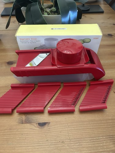 Creuset red vegetable - le,