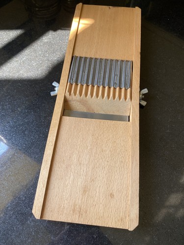 Vintage leon jaeggi wooden - leon,